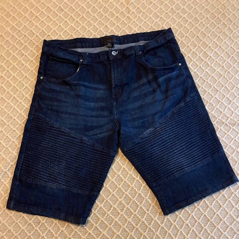 STEVE’S JEANS